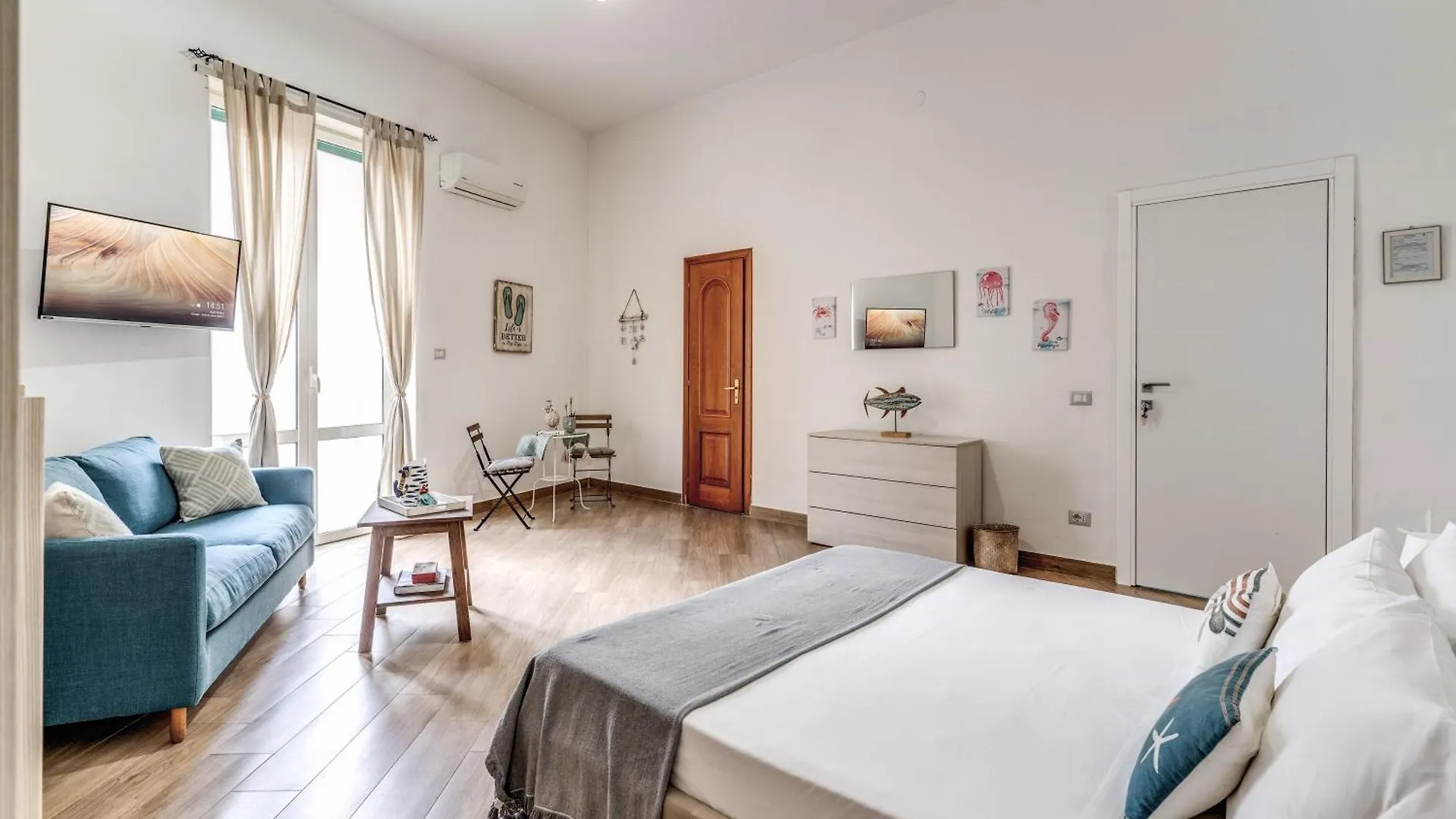 Guest house Le Mura Antiche Naples