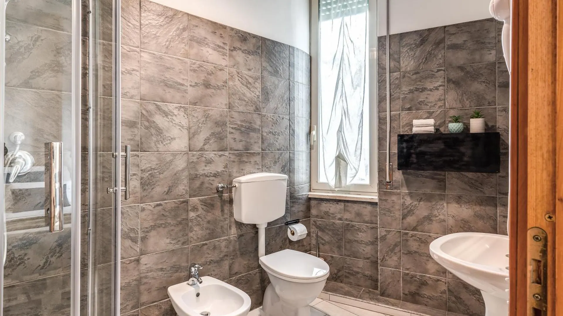 Le Mura Antiche Naples Guest house